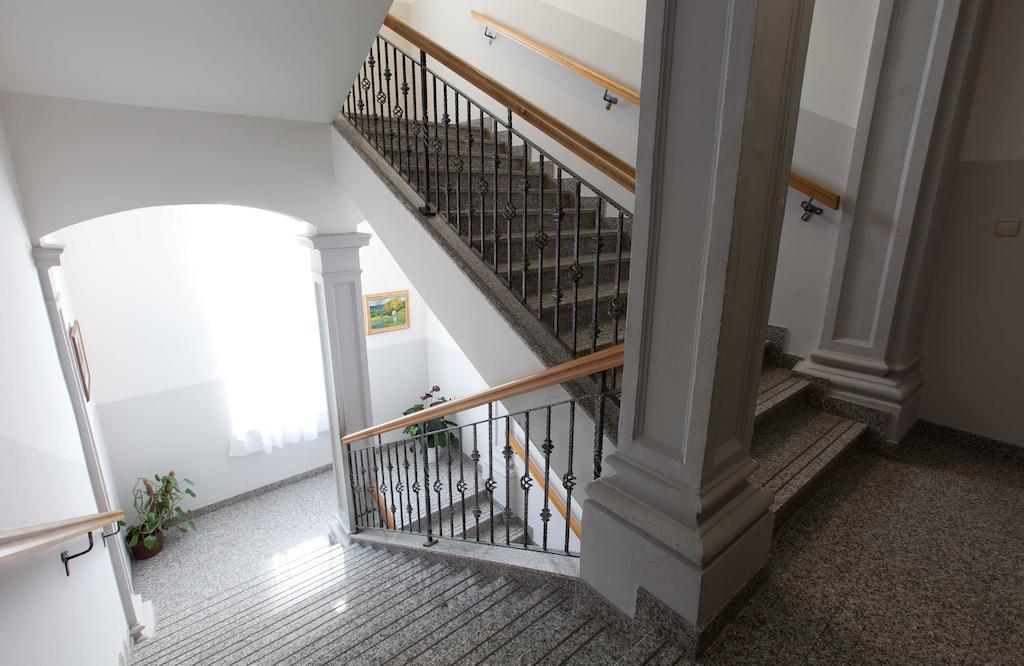 Garni Hotel Vila Ana Rogaska Slatina Bagian luar foto